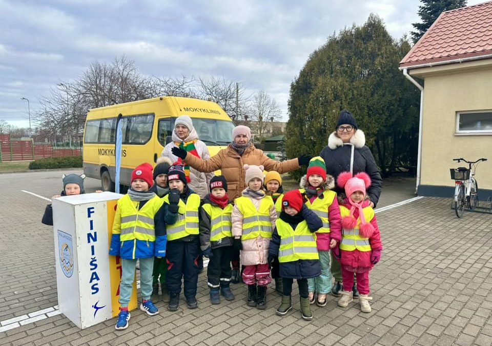 Tradicinis bėgimas skirtas paminėti Vasario 16-ąją  „Geltona, žalia, raudona”